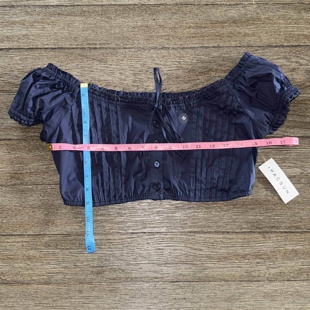 Beverly and Beck Lola Cropped Short Sleeve Top - Picture 10 of 12
